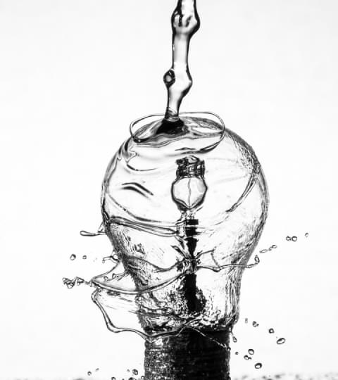 A bulb made of water